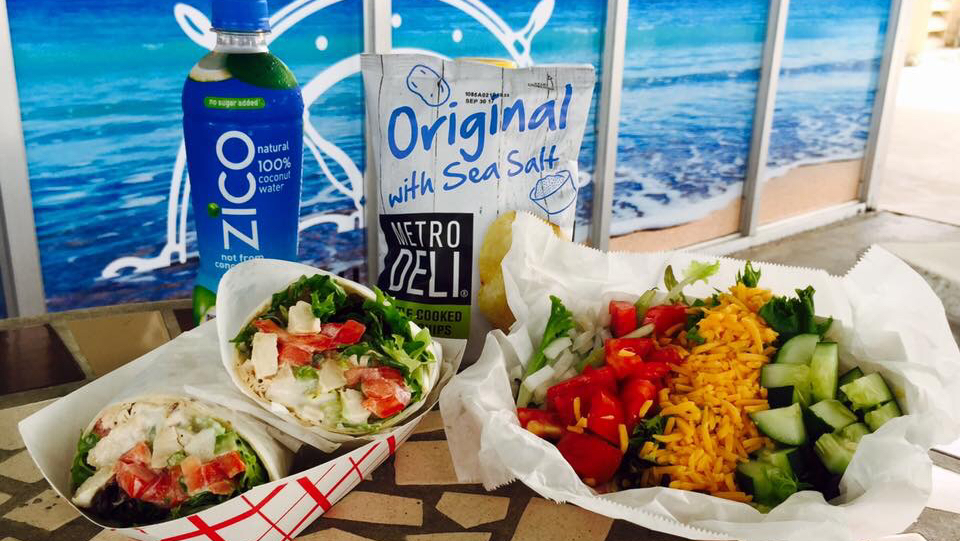 Banner Pilot House On Venice Beach 02